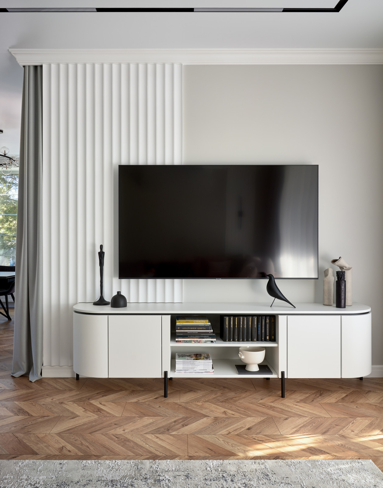 Современный интерьер с нотками классики: дом в Воронеже