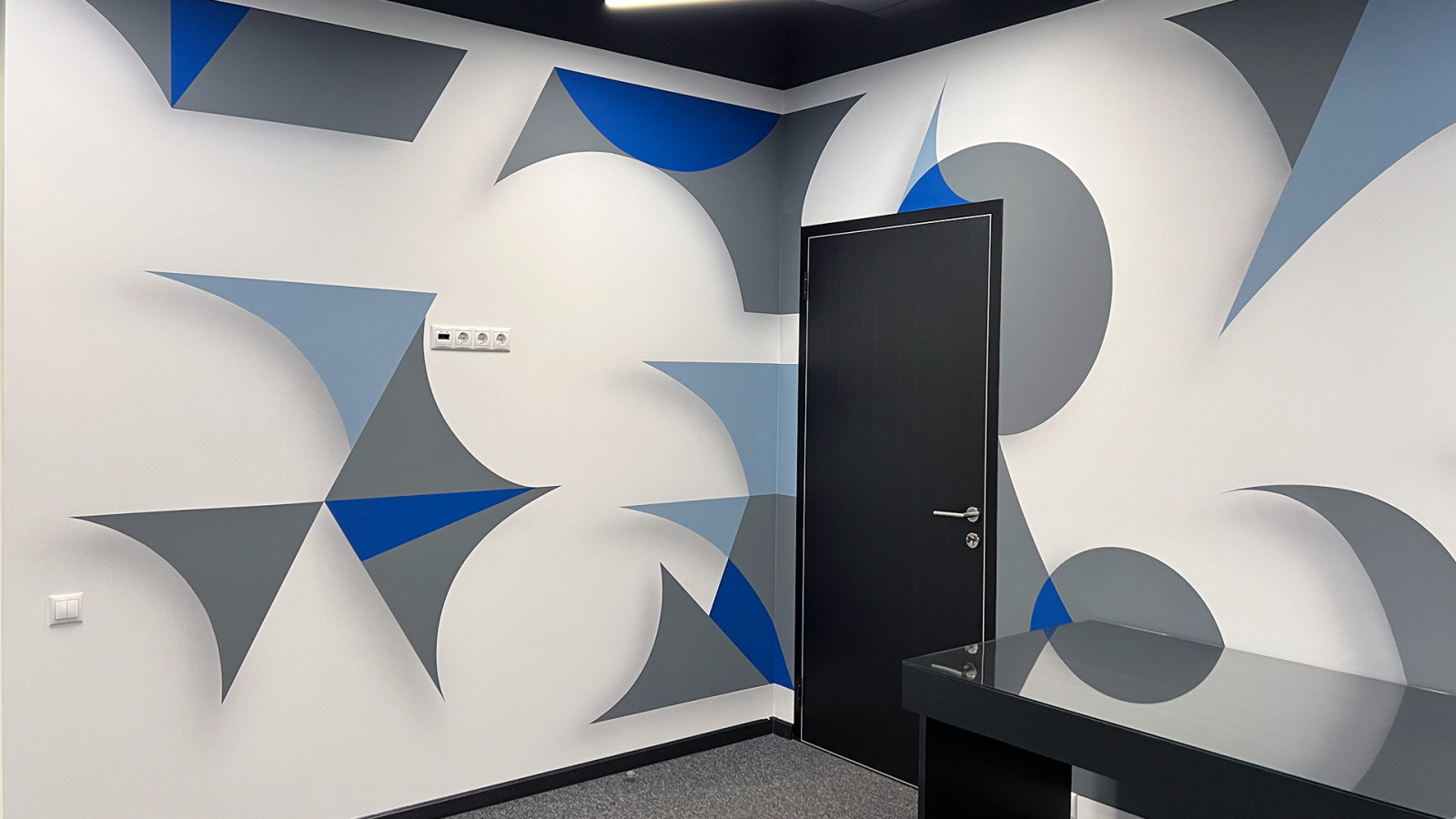 Роспись на стенах