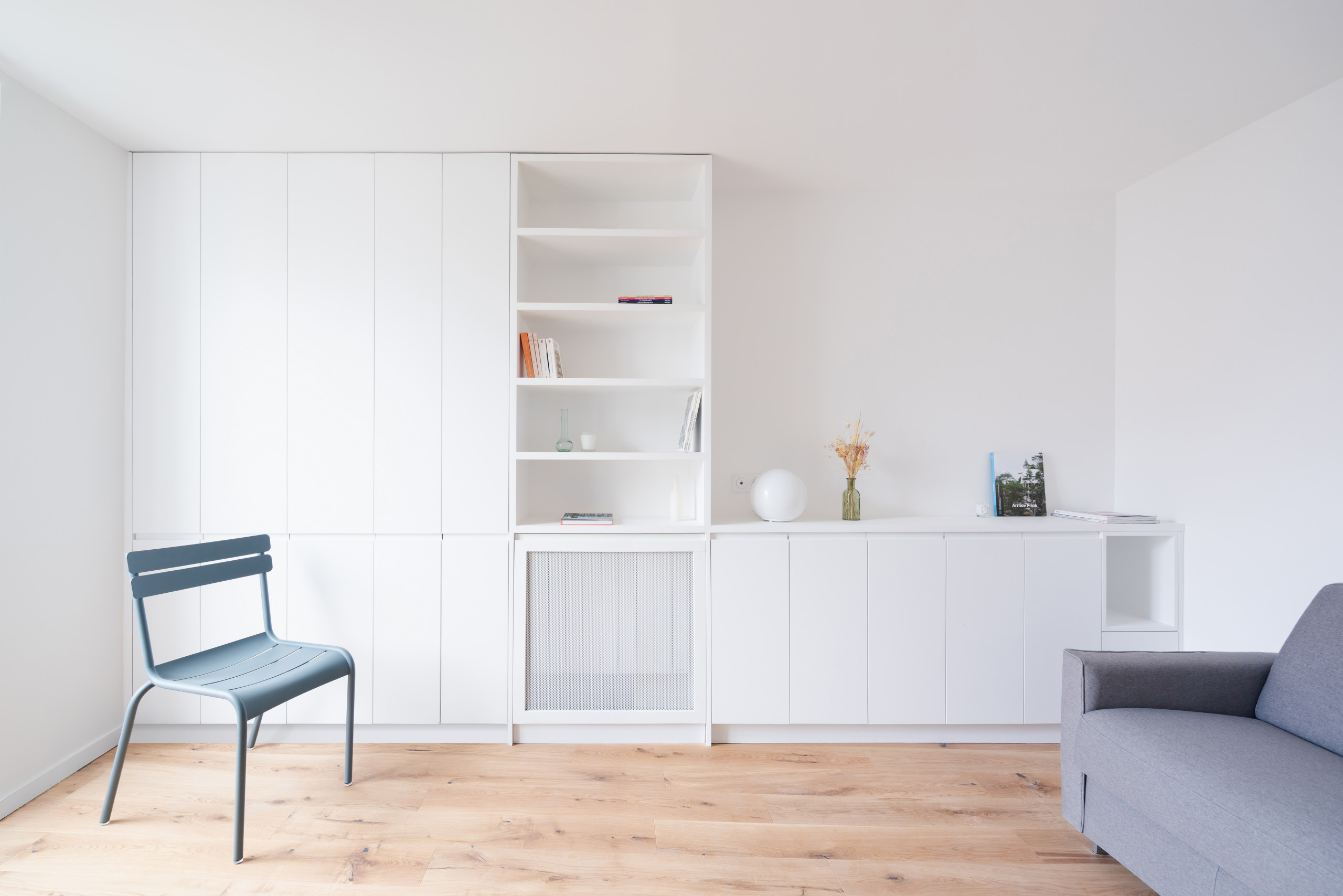 До и после: 16 кв.м — парижская студия с эффектной кухней