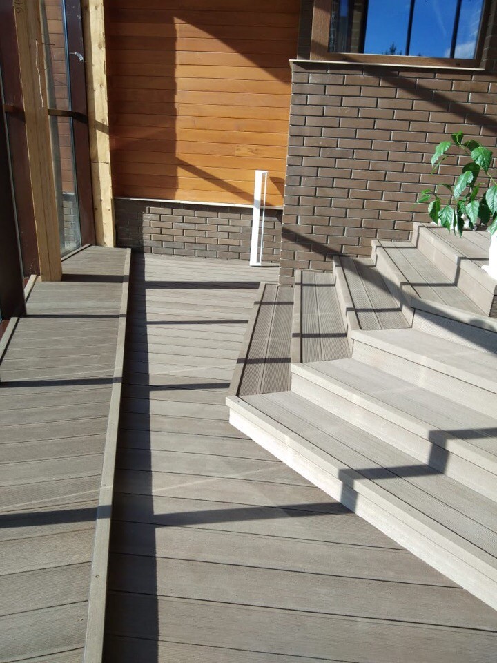 Обложка проекта: Терраса для молодого человека