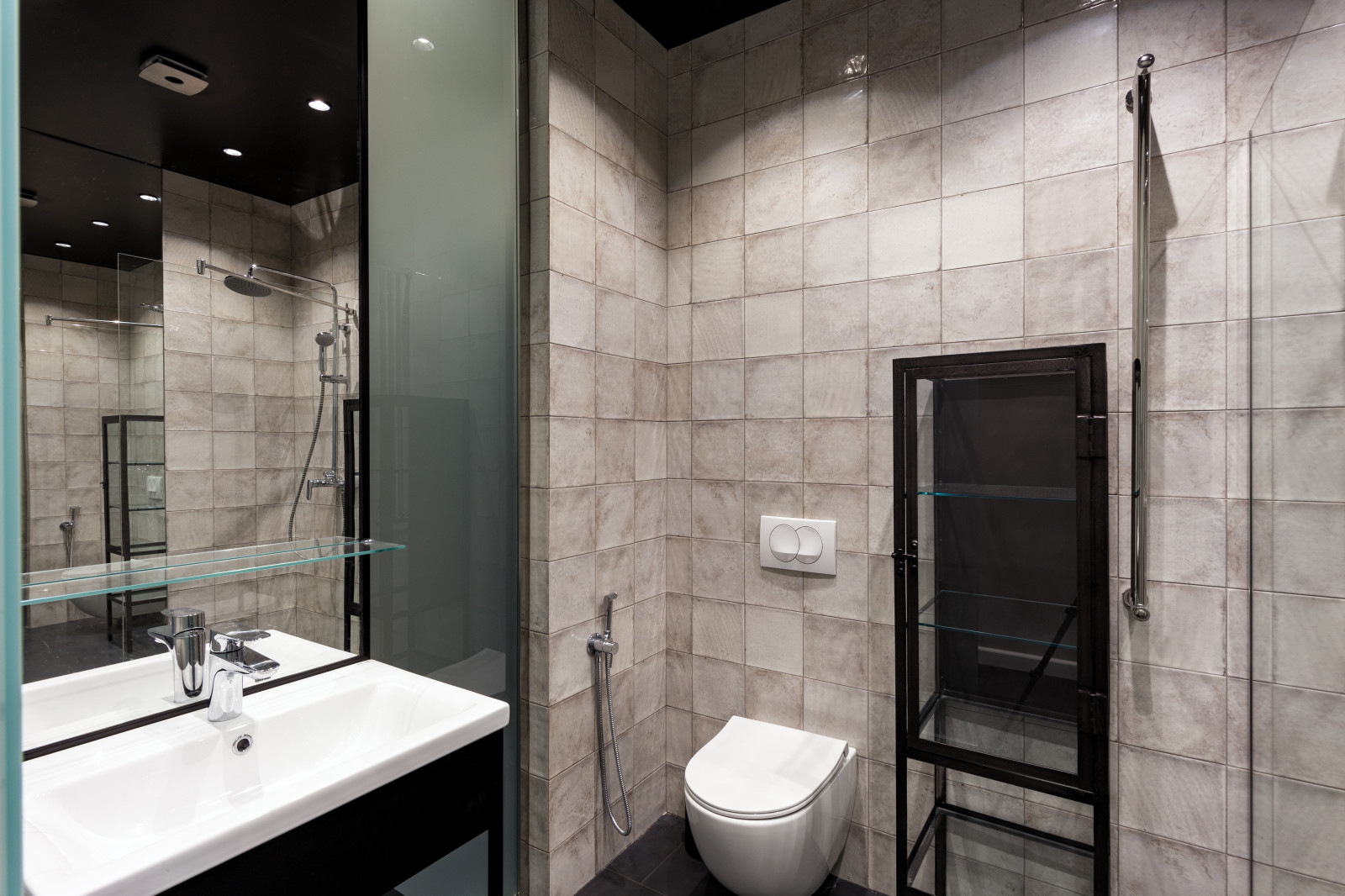 Апартаменты c террасой в аренду. Разлив