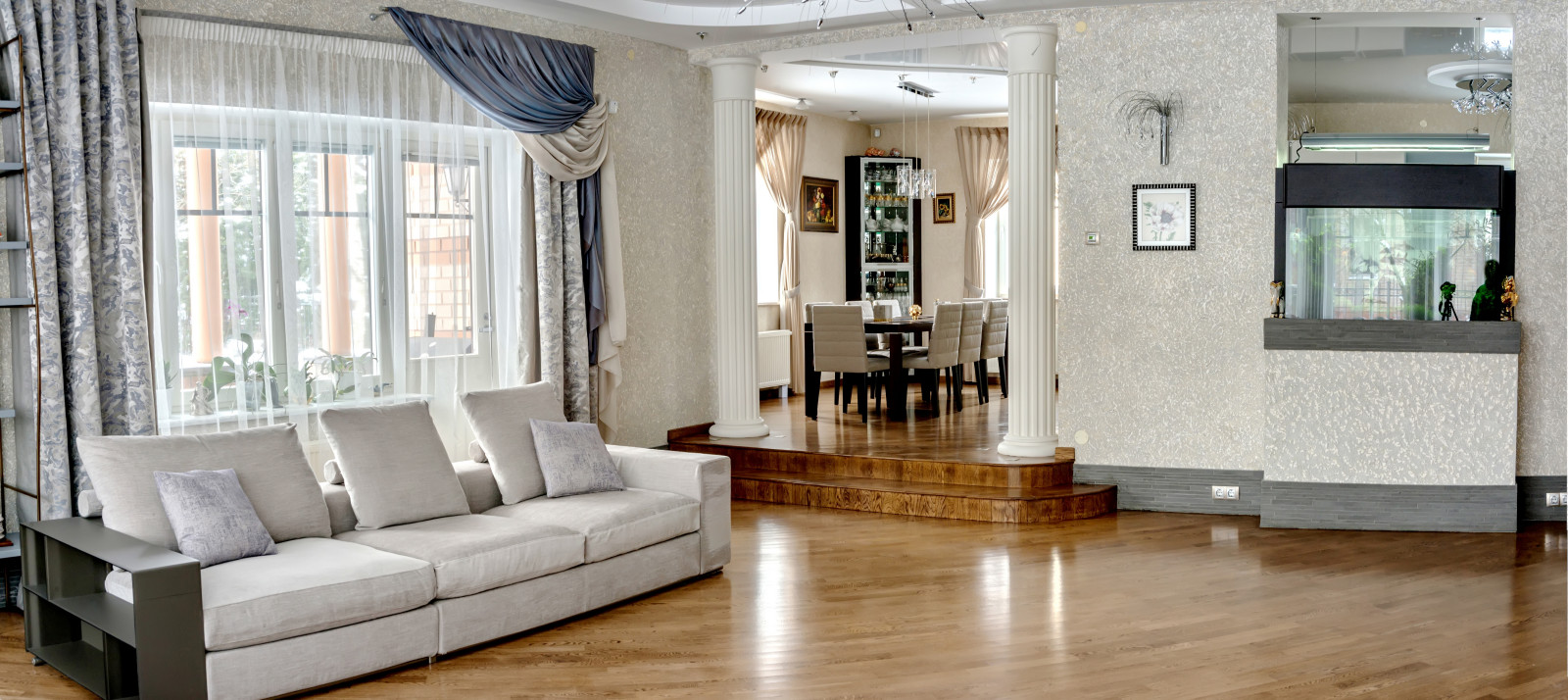 Гостиная в частном доме