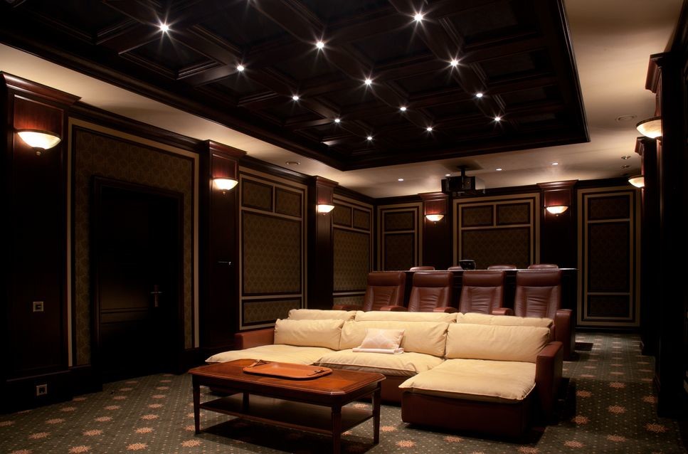 Обложка проекта: Интерьеры домашних кинотеатров