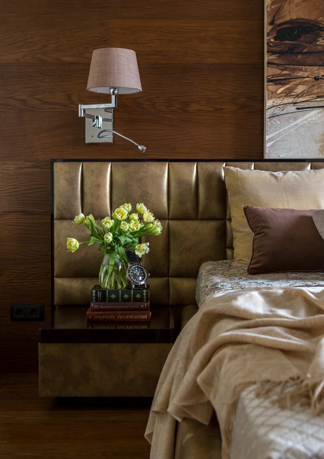 Обложка проекта: 4-х комнатная квартира в Москве "Второй шанс"