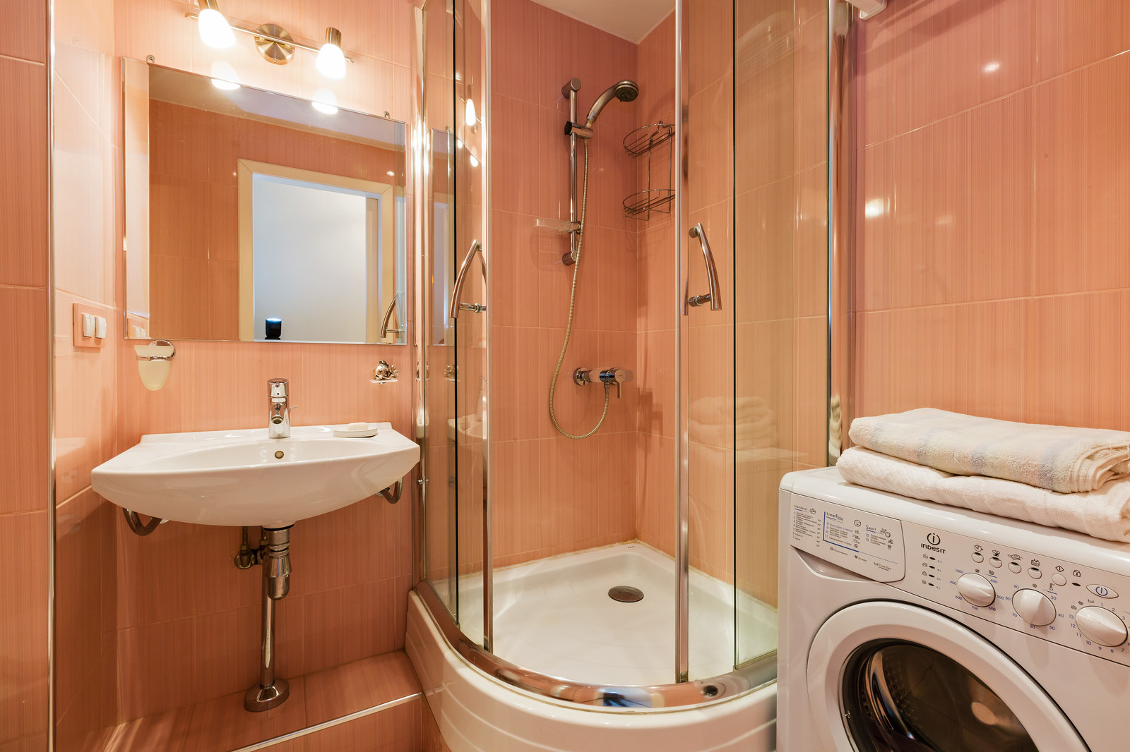 Светлое настроение, Анна Кучерук - дизайнер