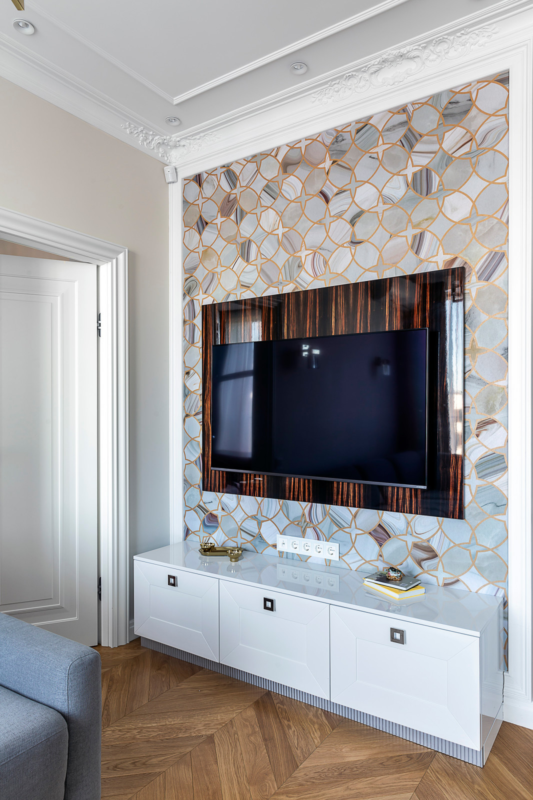 Кухня-гостиная. Вид на тв зону