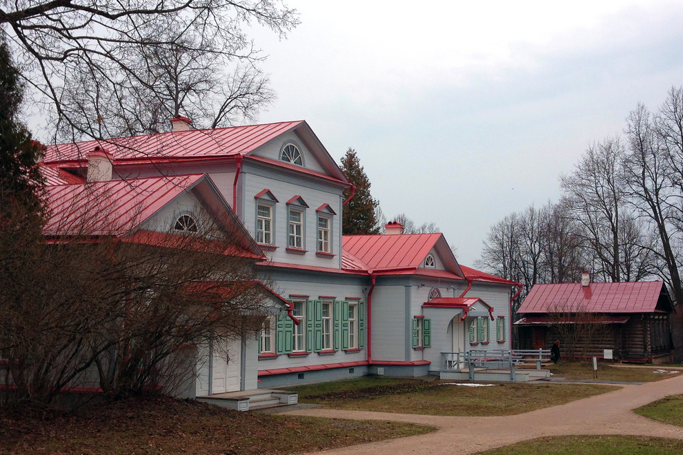 Подмосковные музеи: Куда поехать за вдохновением?