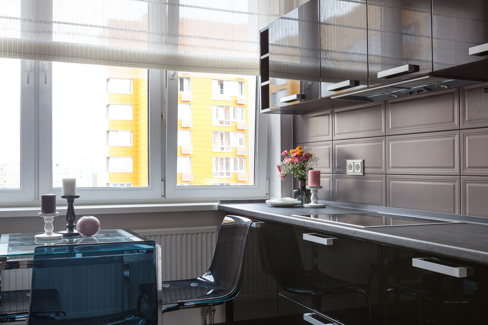 Трешка на 13-м этаже