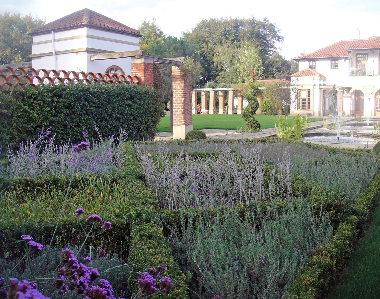 Частная вилла