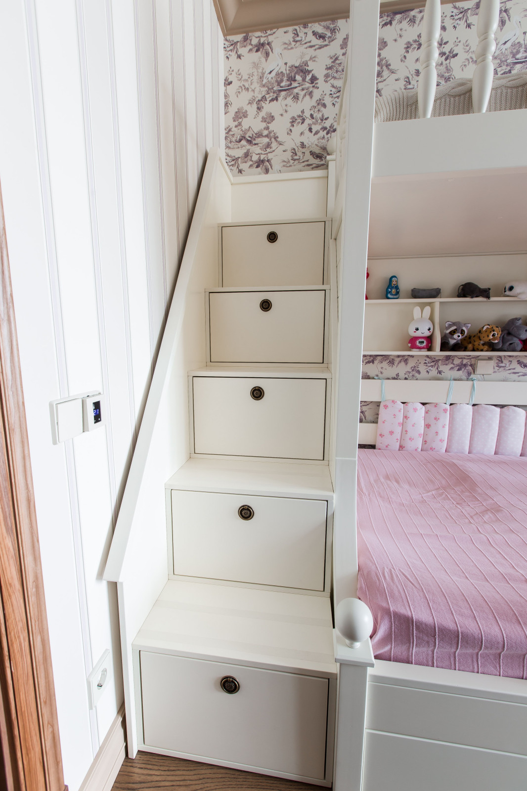 Мебель в квартиру на ул. Сенной