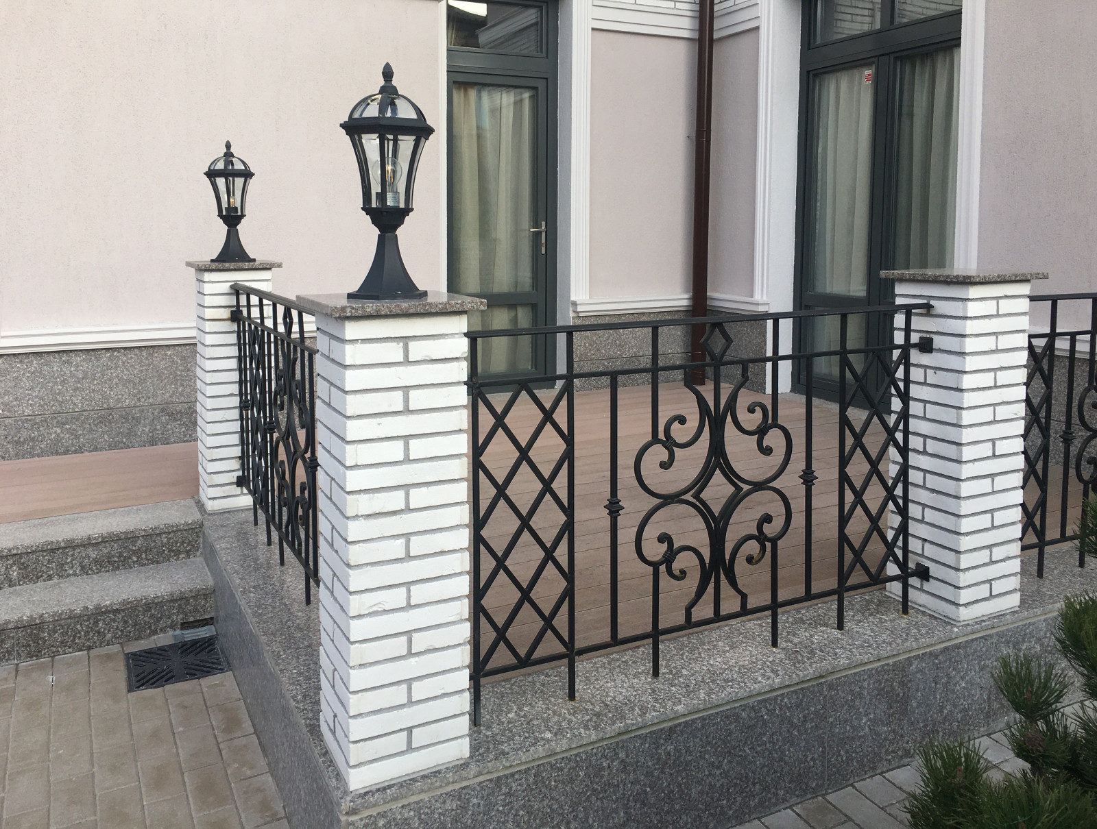 Дизайн и реконструкция фасада загородного дома