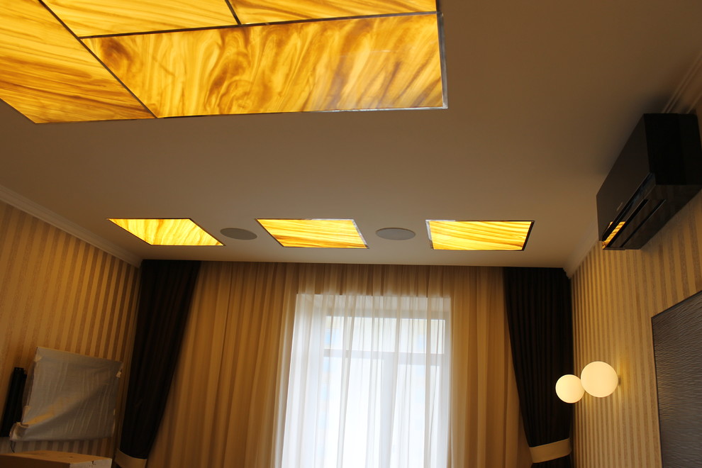 Потолок сияющий ониксом