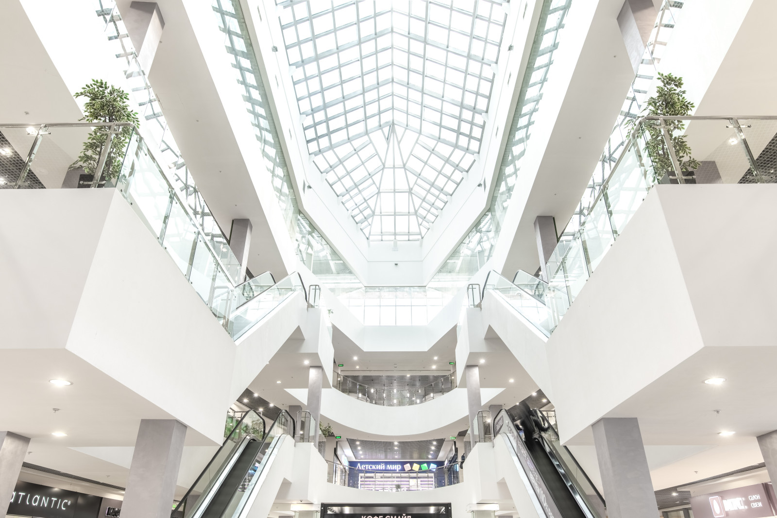 Обложка проекта: ТРЦ «Парма»