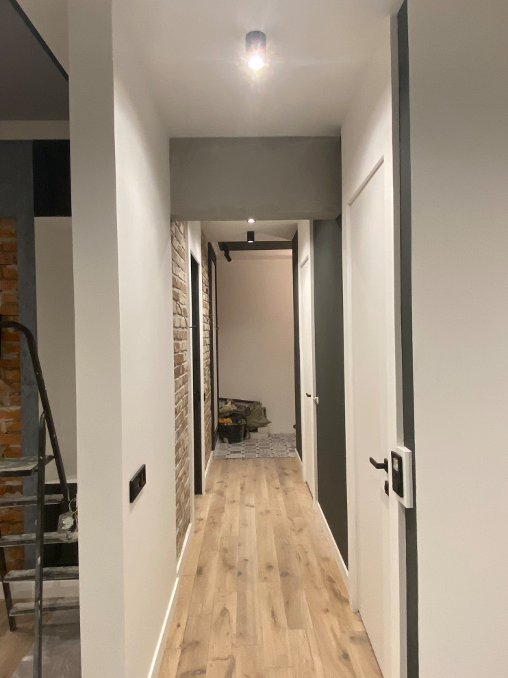 УЛ АКАДЕМИЧЕСКАЯ (56 КВ.М)