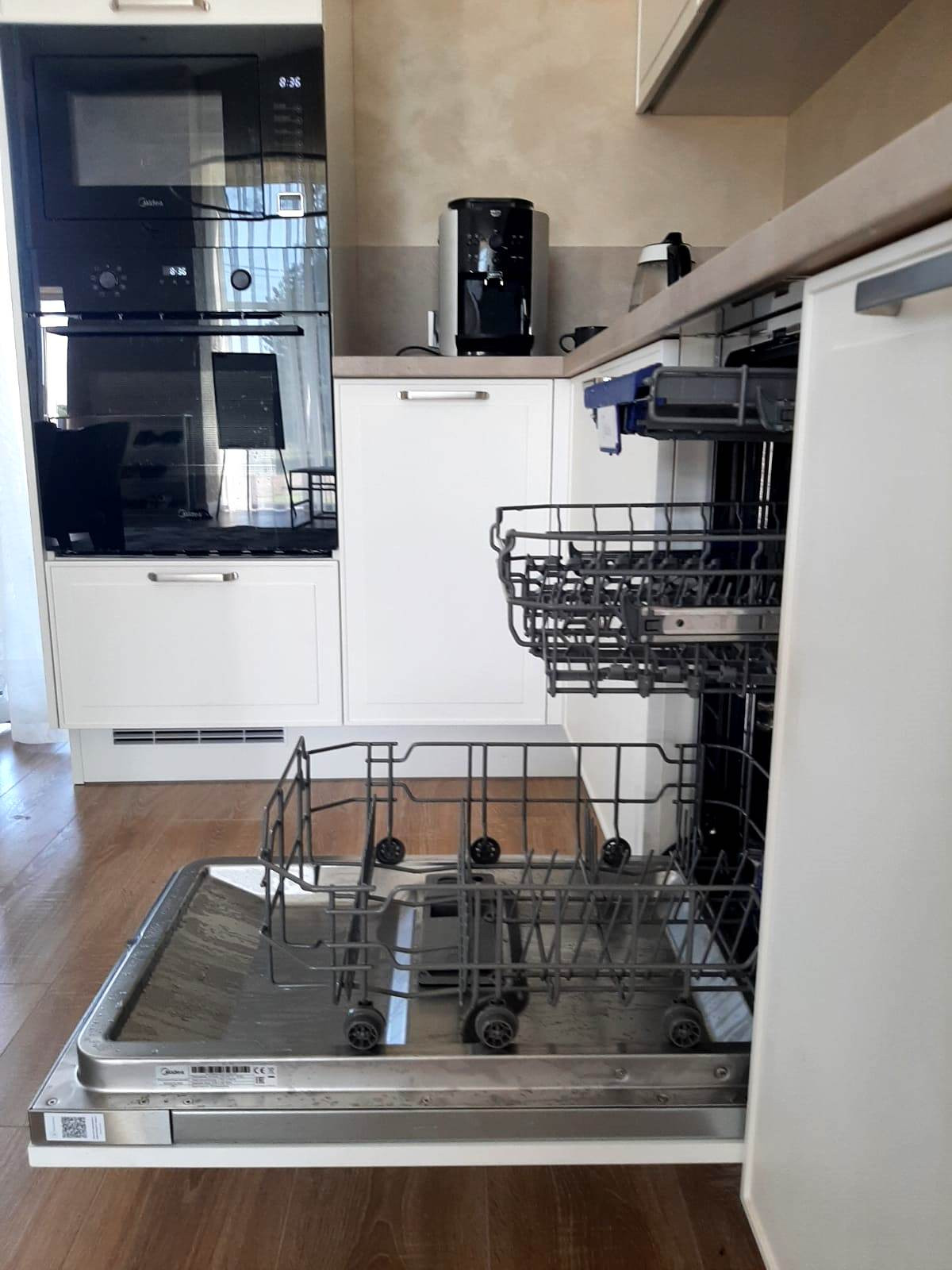 Мебель для коттеджа в посёлке «Найди»