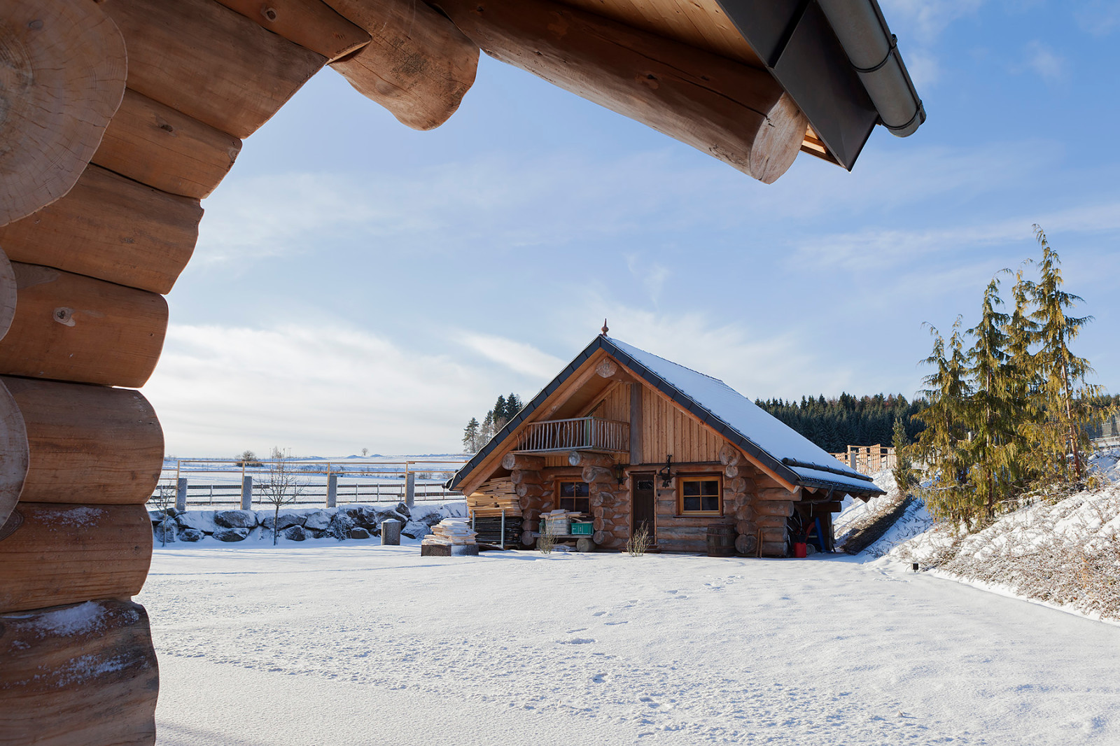 Съёмка дома в деревне Кёнигсхайм, Германия