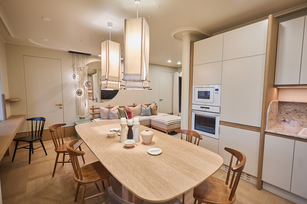 Кухня-столовая с завитком гюль