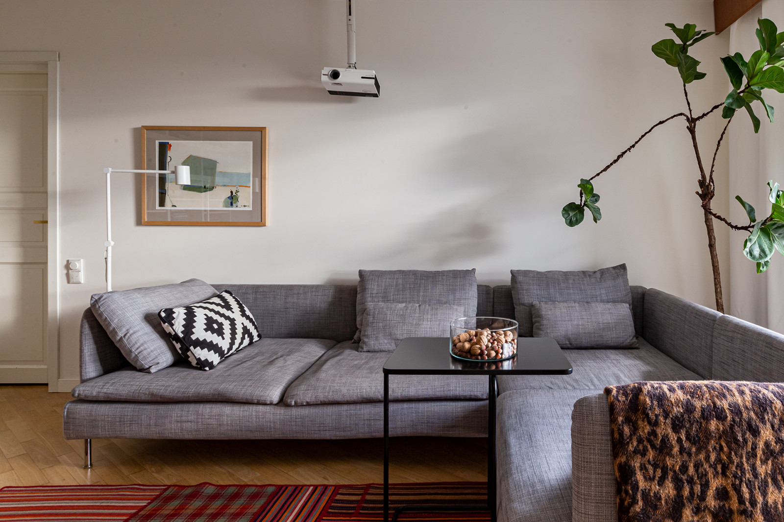 В стиле mid-century modern