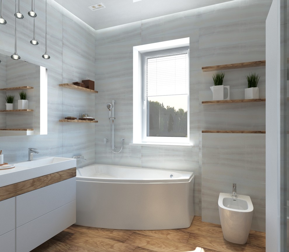 Частный трехэтажный дом