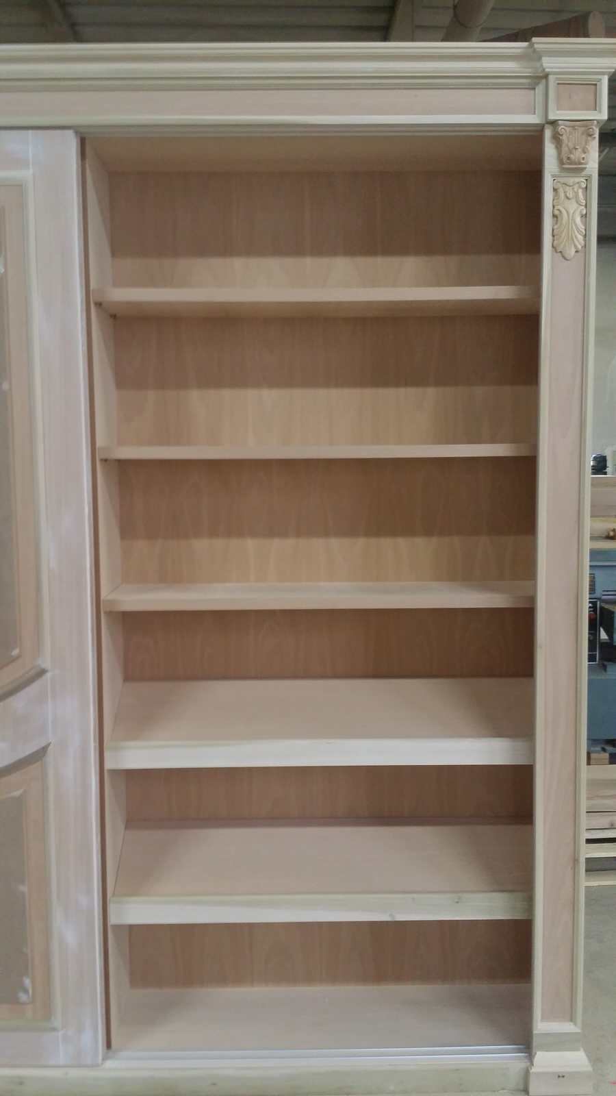 Обложка проекта: Armadio scorrevole decorato