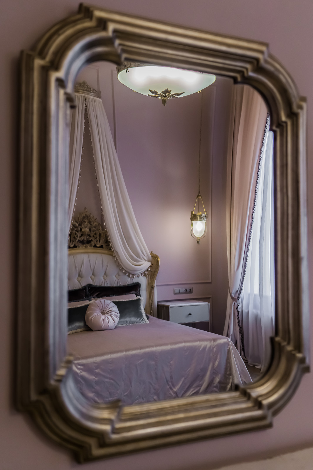 CHATEAU DE LA PETROGRADKA