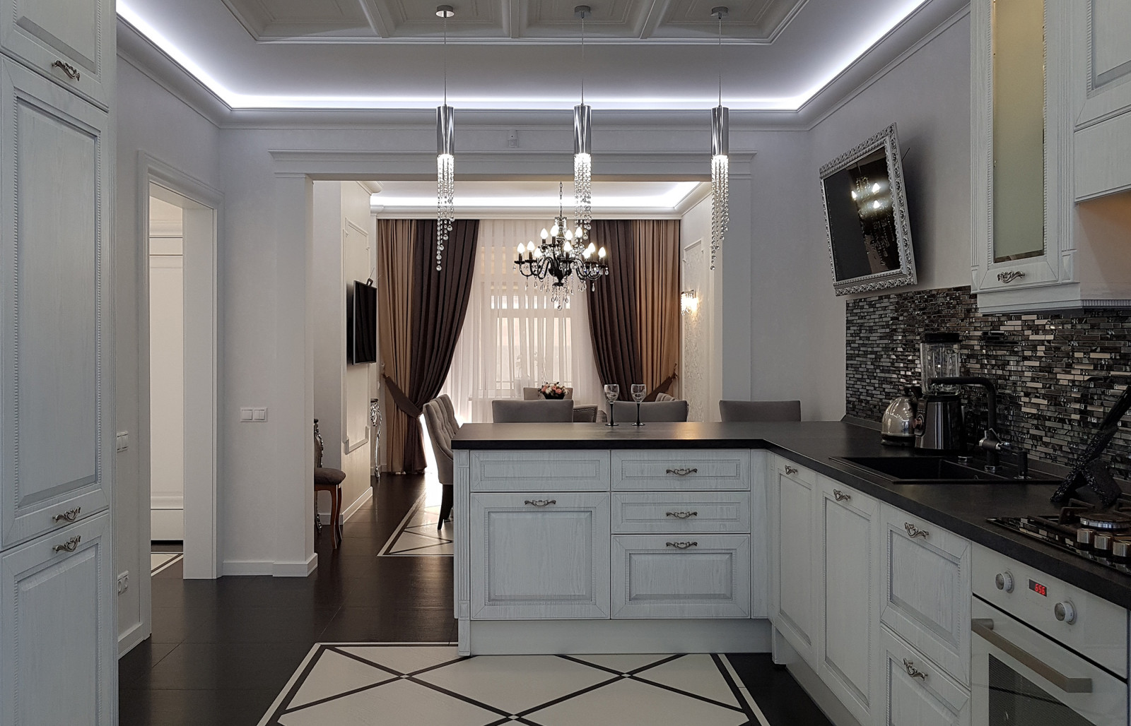 Замок снежной королевой