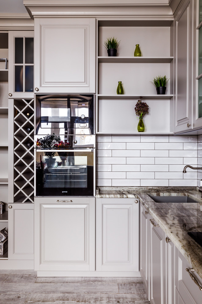 Кухонный гарнитур в классическом стиле