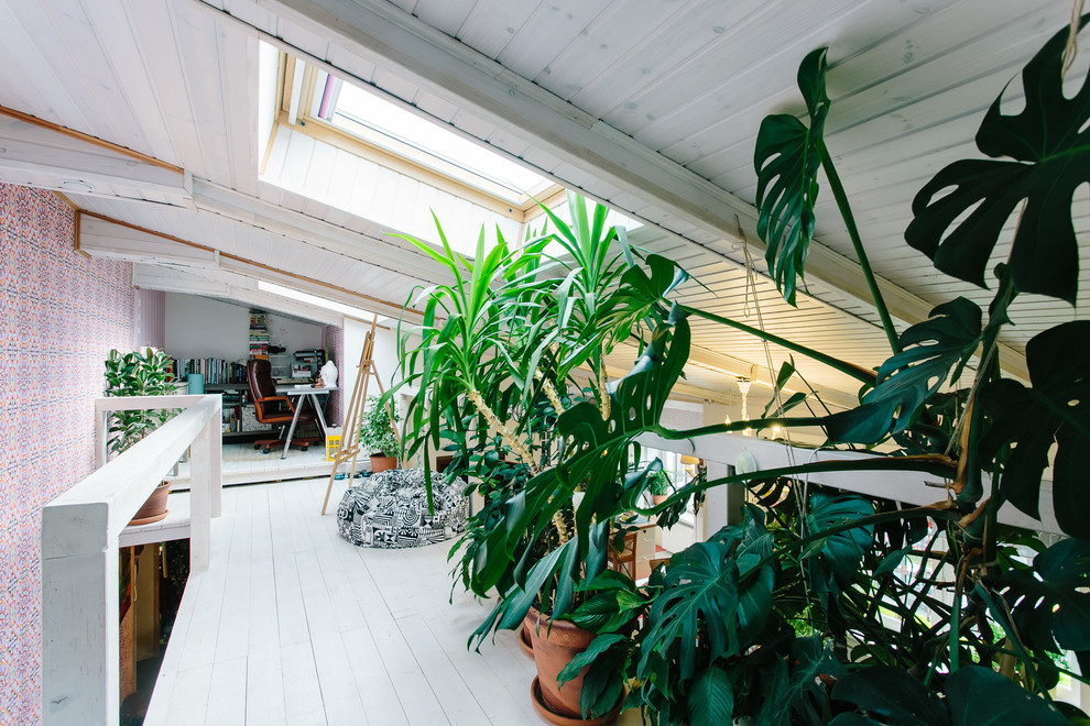 В гостях: Мансарда со стихийным ремонтом