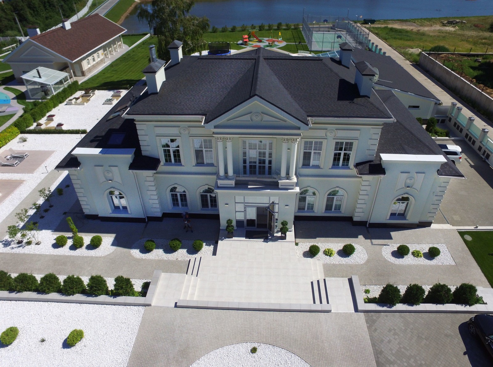 Обложка проекта: поселок Высокая гора