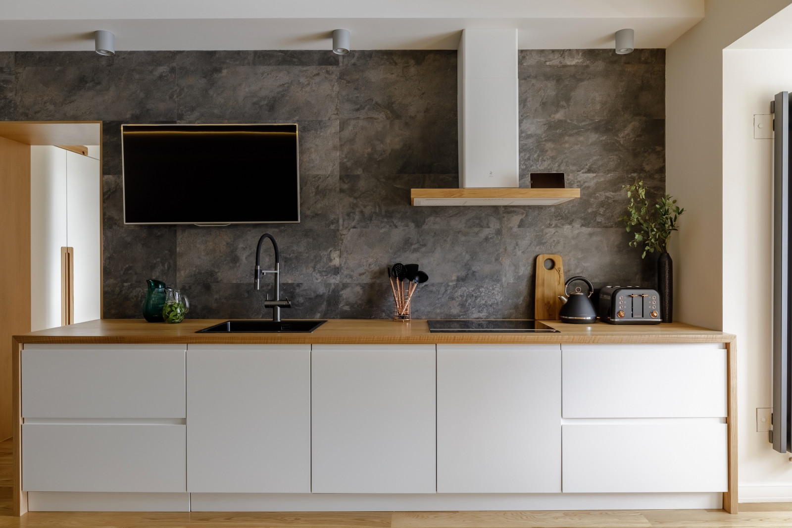 "Саяны"  Квартира в эко стиле