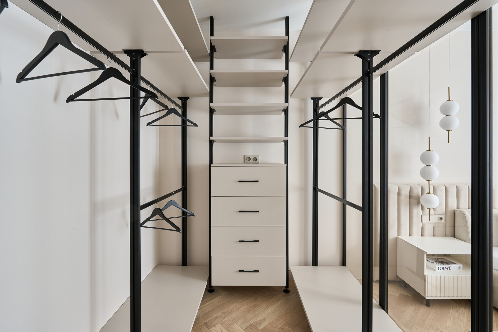 Евро 4к квартира 131 кв.м в ЖК "SKY HOUSE"