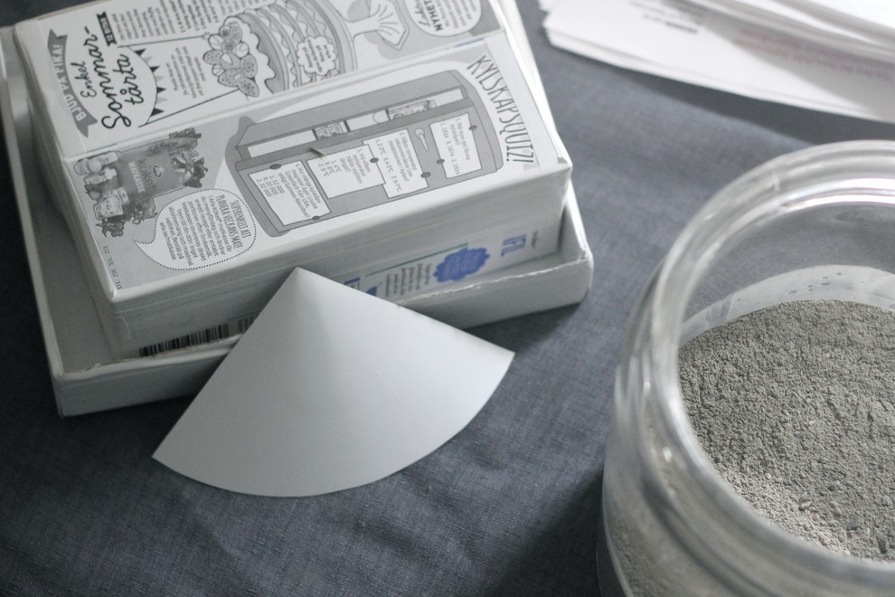 Своими руками: Как сделать из бетона органайзеры для косметики