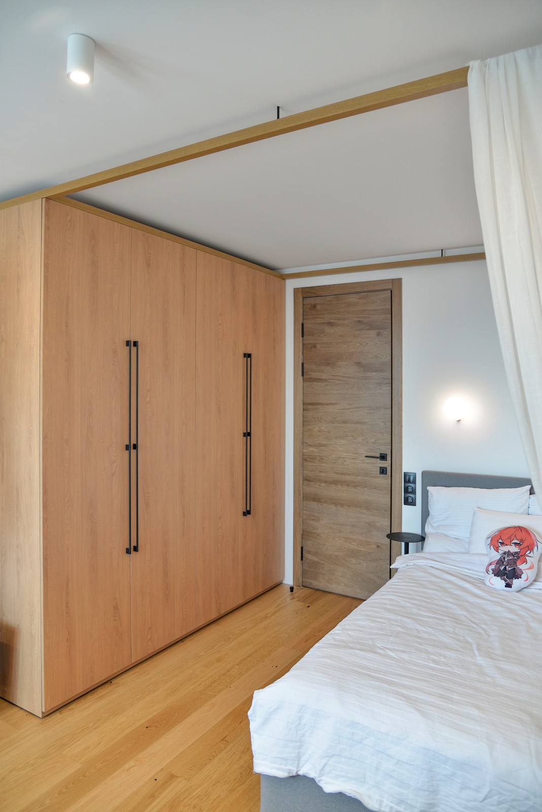 Обложка проекта: Мебель для комнаты девочки подростка.