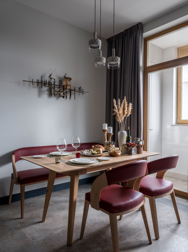 Вдали от глаз/ Out of sight