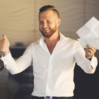 Роман Бирюков