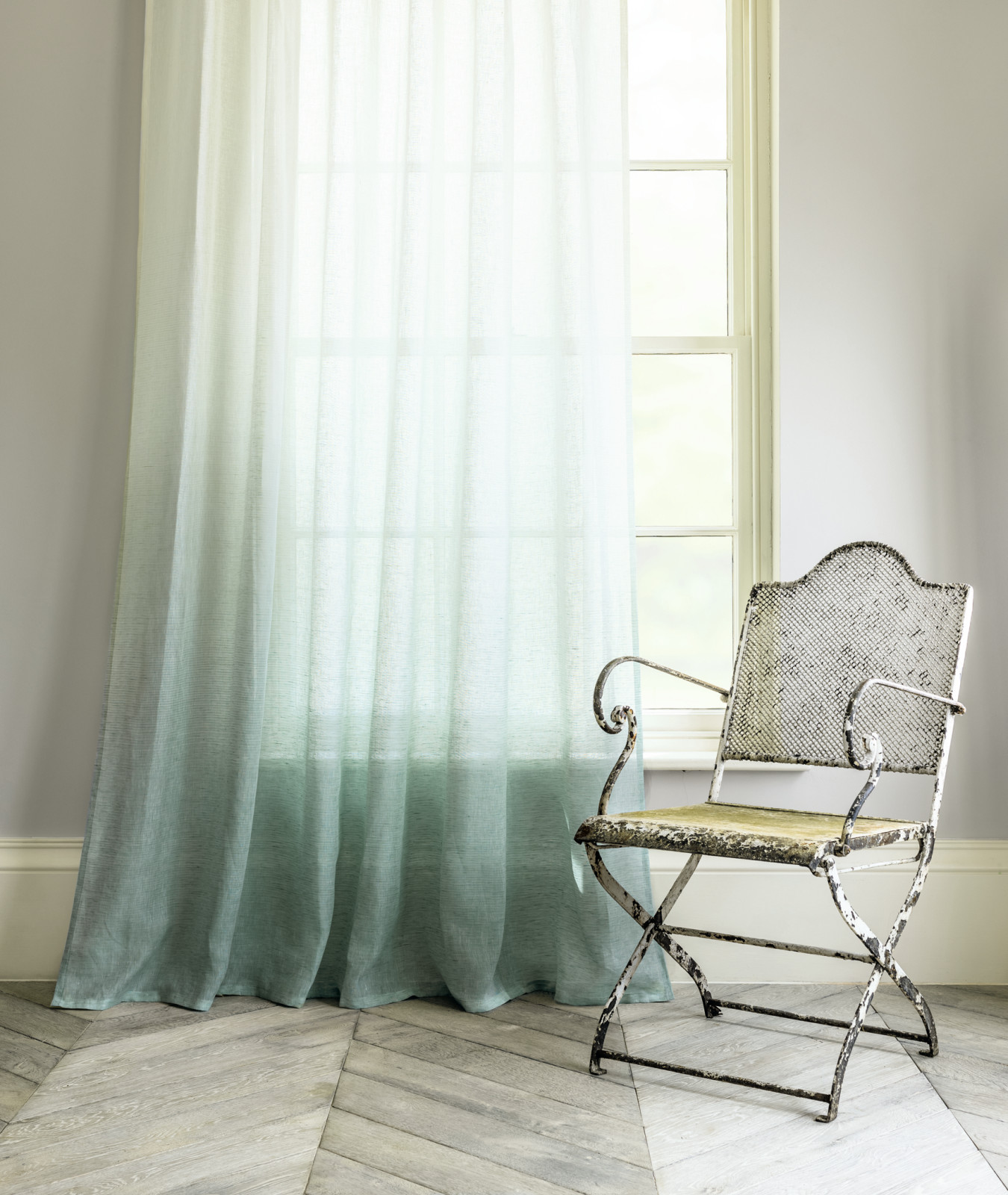 Ткани и обои Waterperry от Sanderson