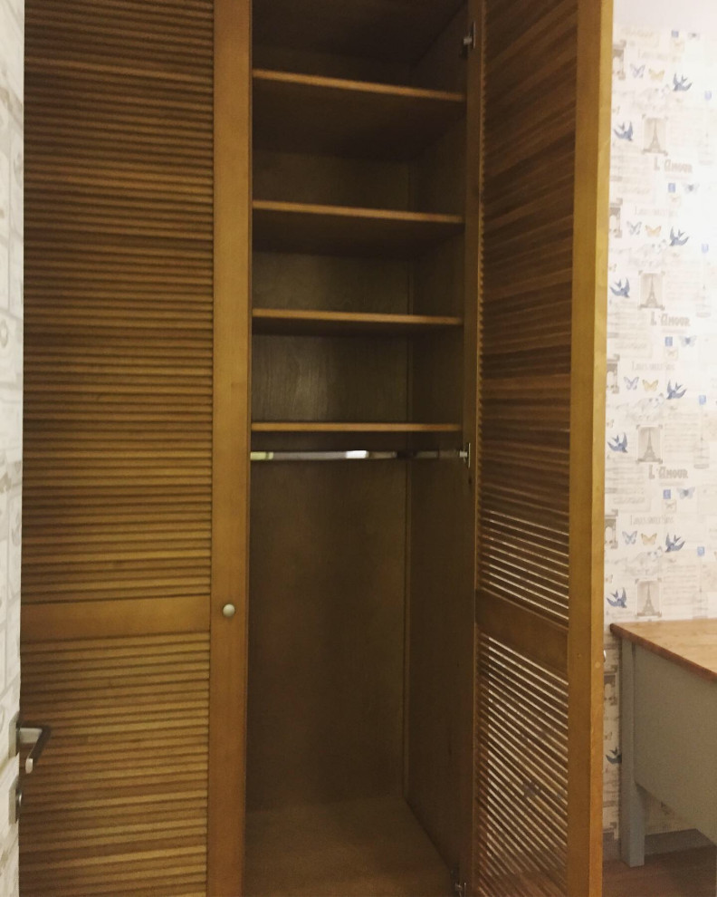 Обложка альбома: Шкаф