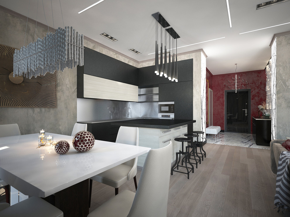 Трехкомнатная квартира в Москве