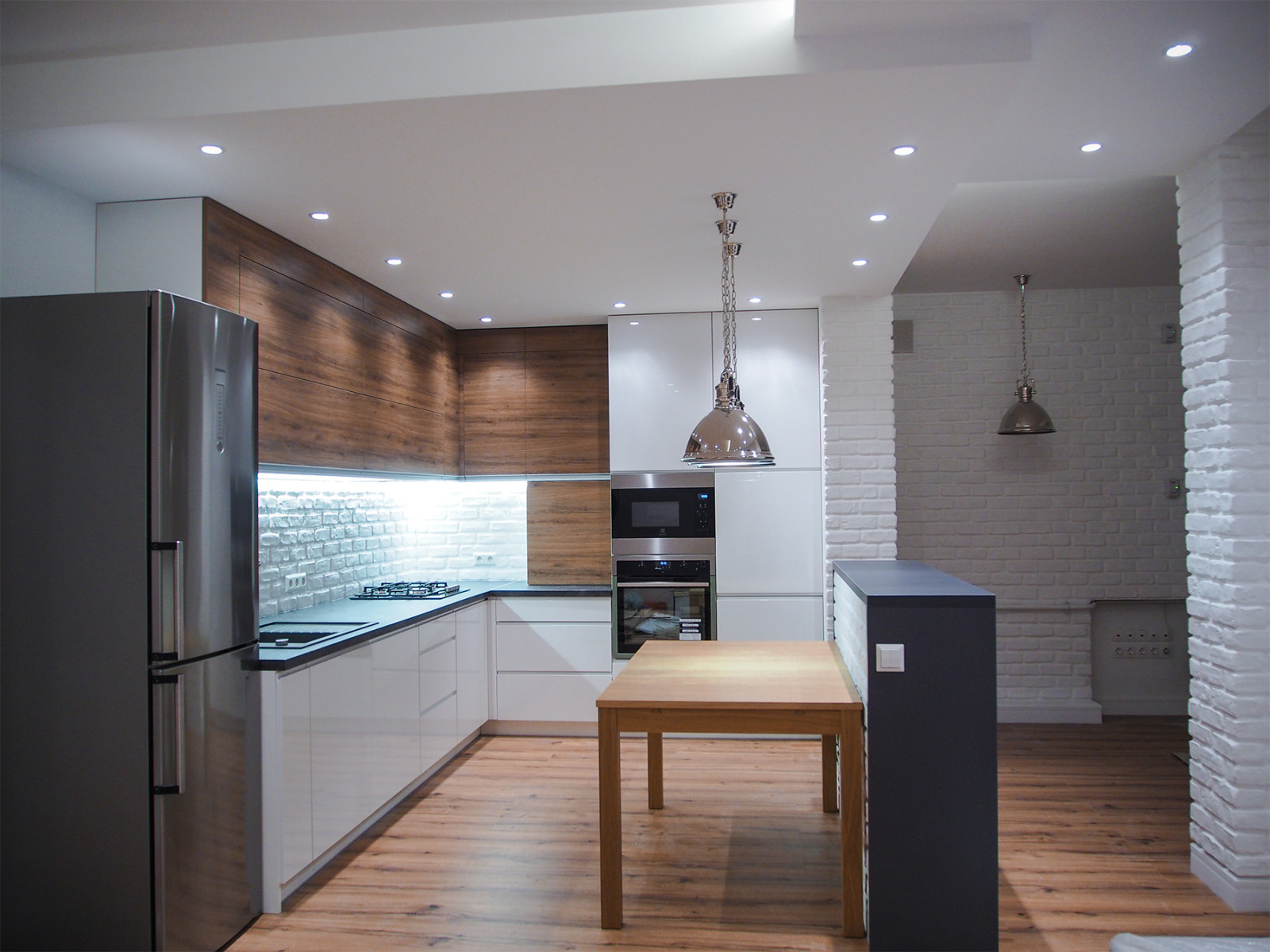 Обложка проекта: Простые решения. Скандинавский стиль, эконом-сегмент.