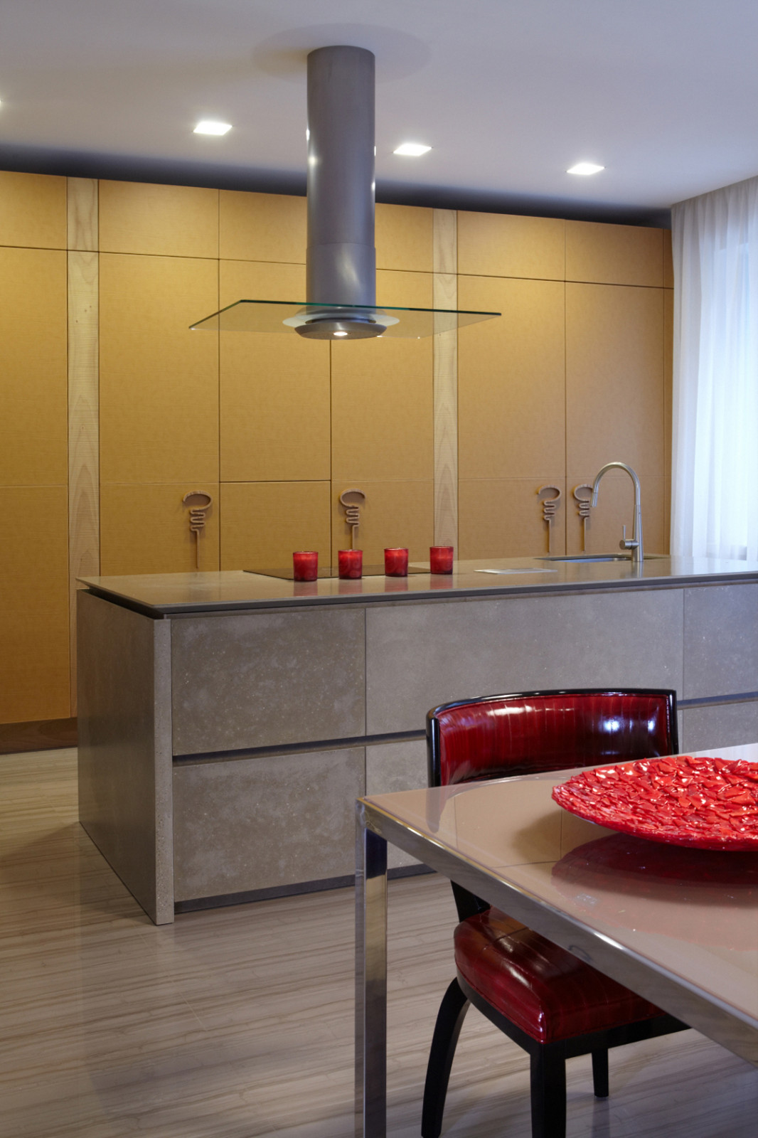 ДОМ 1800 КВ.М. КРИСТАЛ ИСТРА