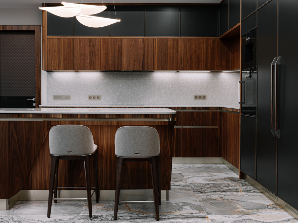 ЖК Knight Bridge - Кухня Glamour от фабрики Old Line