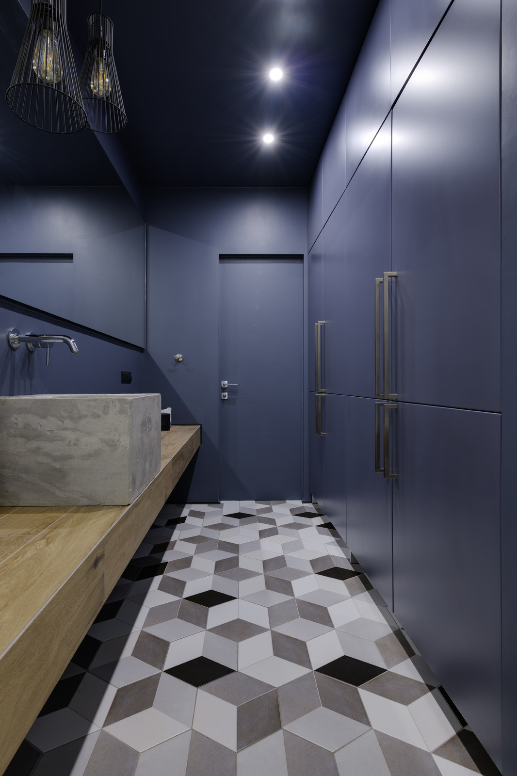 Обложка проекта: 5002V