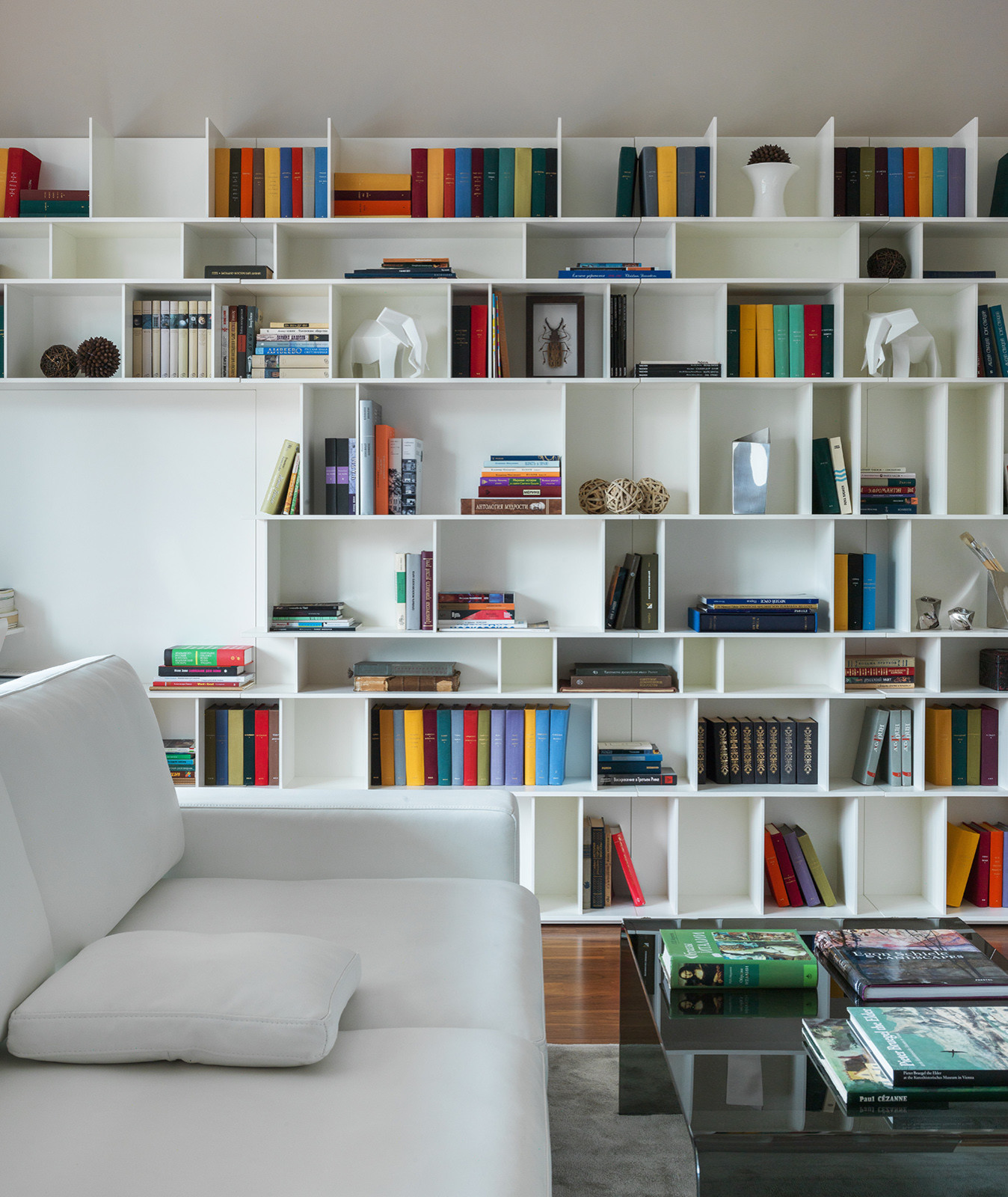 Белая квартира на Патриарших