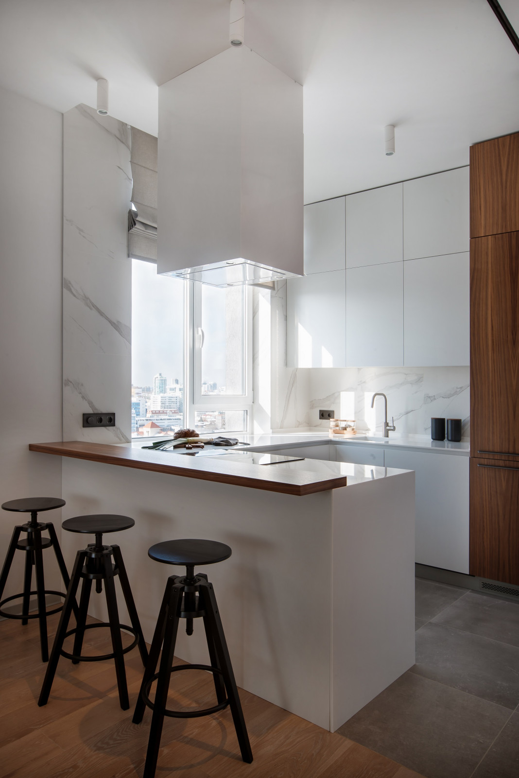 Обложка проекта: Дипломат