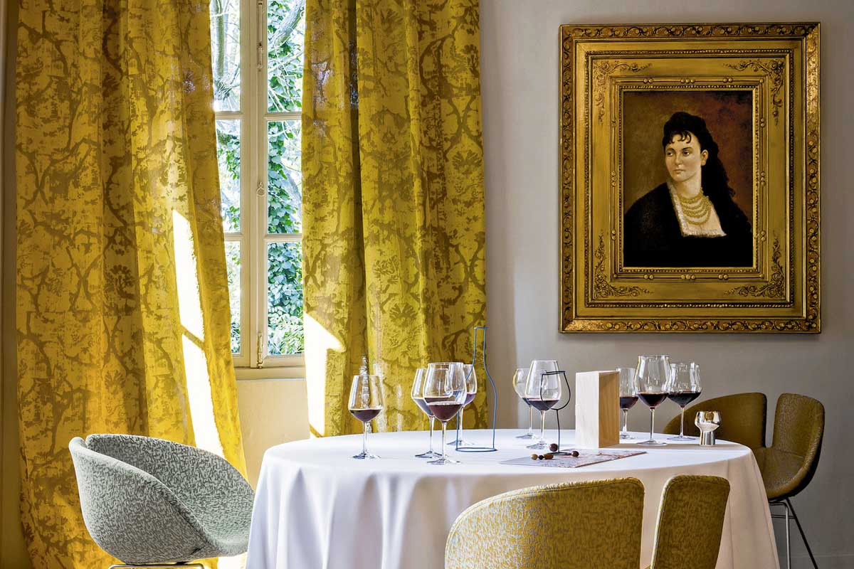 Rubelli мебель и текстиль из Италии.