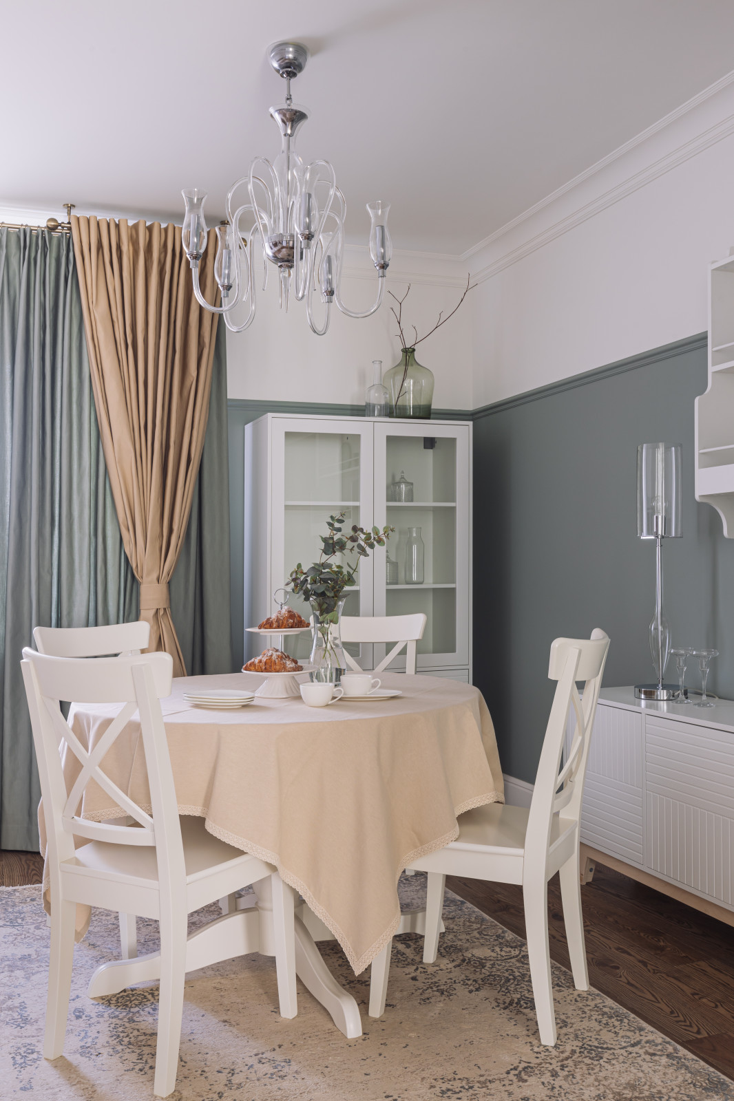 Трехкомнатная квартира в традиционном стиле