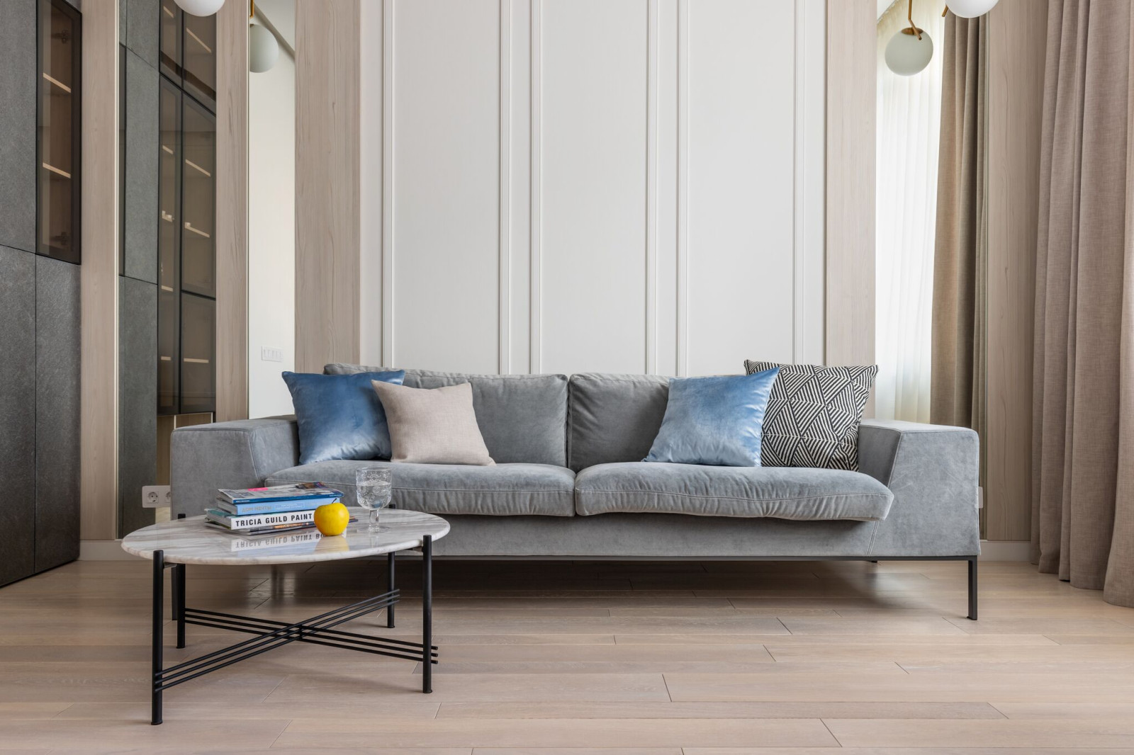 Квартира на Смольном 17