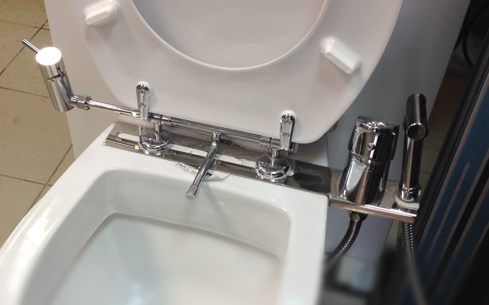 Гигиена: Что делать, если в санузле нет места для биде