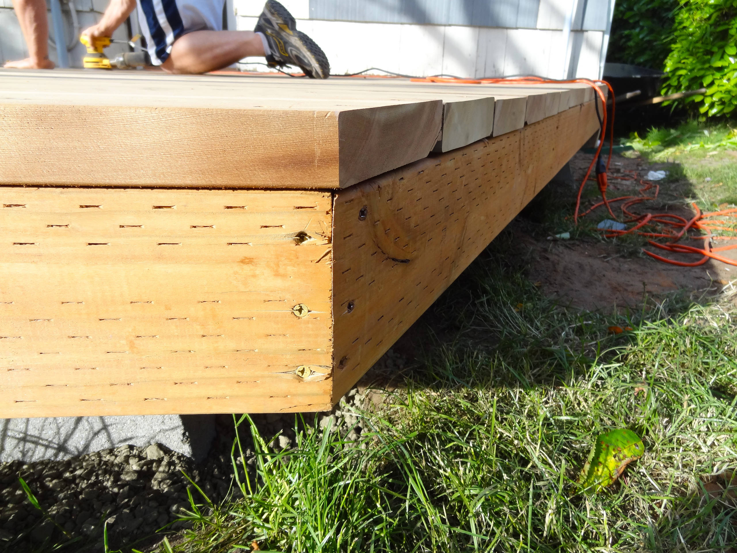 Своими руками: Как сделать пол на террасе за выходные