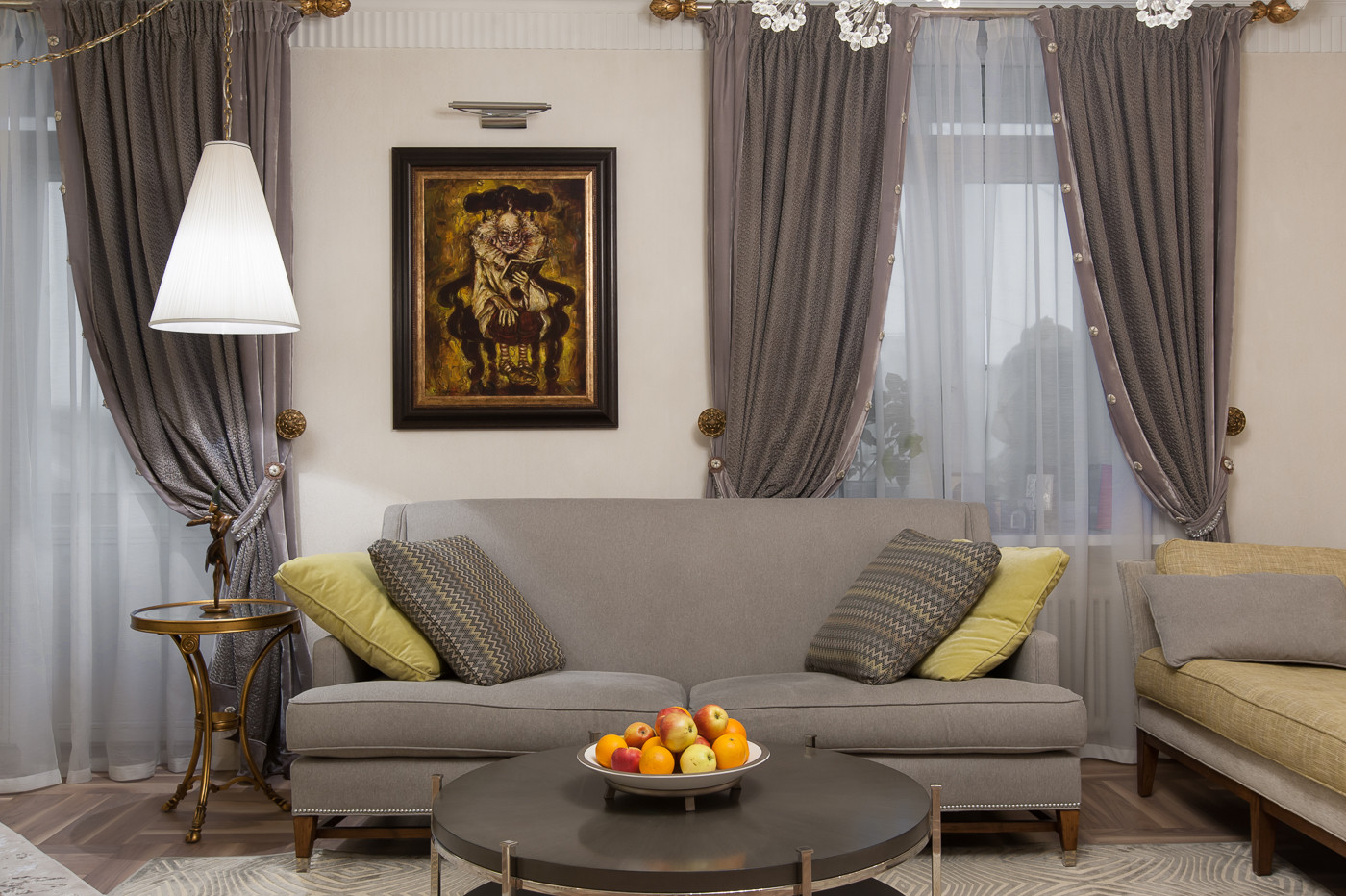 Просторная квартира на Васильевском острове